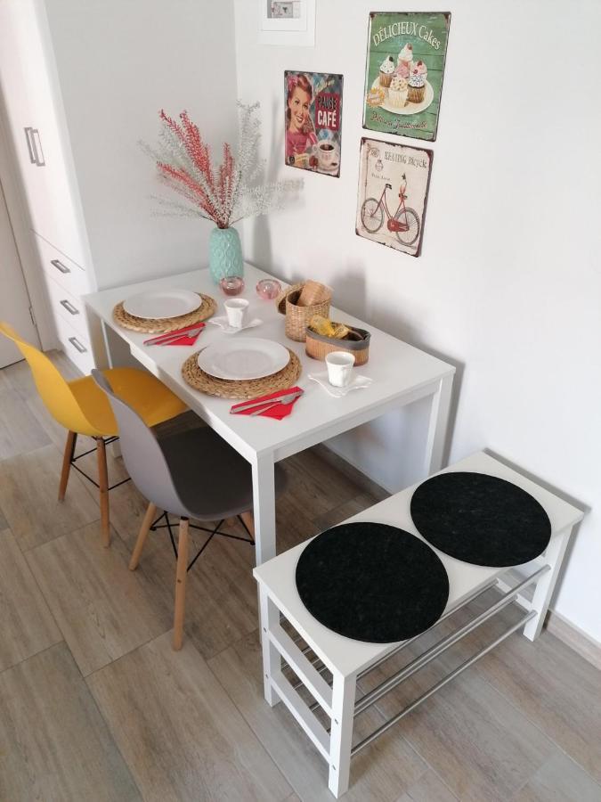 Myrsini'S Apartment Néa Péramos Extérieur photo